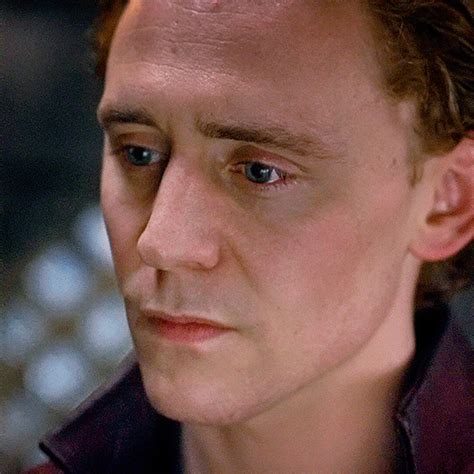 #TomHiddleston #PrinceHal #TheHollowCrown #HenryIV #Shakespeare | Tom hiddleston, Actores, Tomy