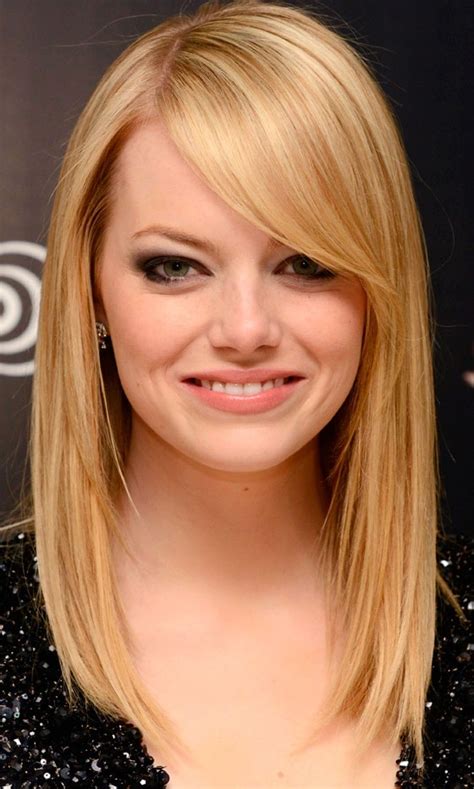 13 Great Emma Stone Hairstyles - Pretty Designs