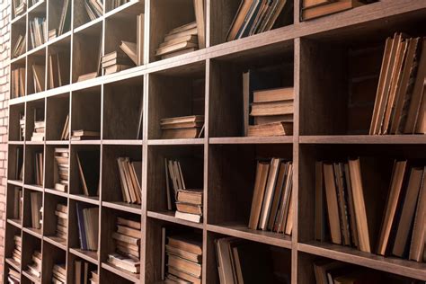 How to Properly Store Books in a Storage Unit? – Mindful Workspaces & Storage