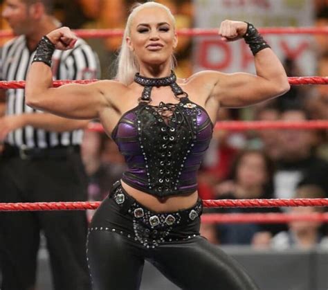 Top 10 Sexiest Wwe Divas Popular Female Wrestlers Of Wwe Bit | Porn Sex Picture