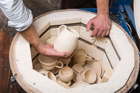 7 Pottery Firing Methods Commonly Used - With Images