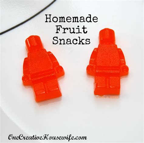 Homemade Fruit Snacks - great way to make healthier snacks for the boys ...