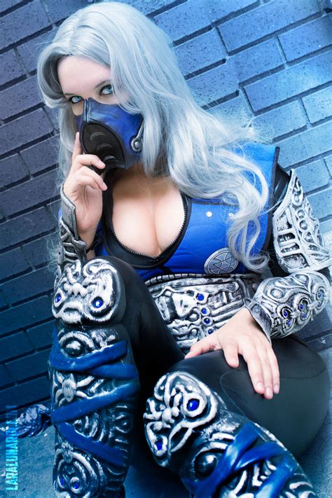 Female Sub-Zero by cosplaylala on DeviantArt