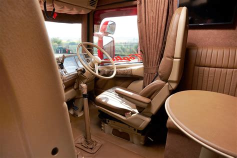 Scania V8 Interior