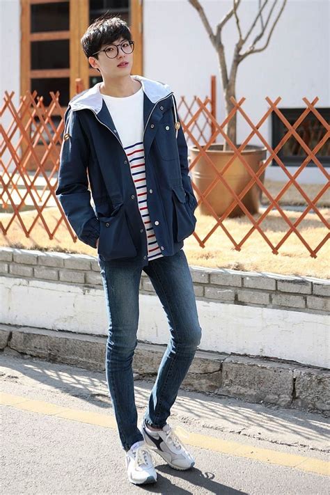 25 Superb Korean Style Outfit Ideas For Men To Try - Instaloverz