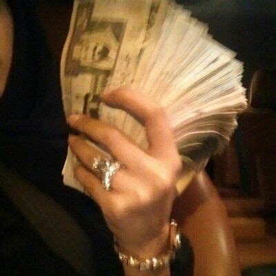 money, luxury, and rich image Rich Girl Lifestyle, Luxury Lifestyle, Independent Girls, Rich ...