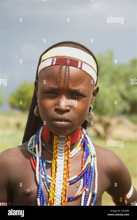 Portrait of a girl, Erbore, Omo Valley, Southern Ethiopia, Africa Stock Photo - Alamy