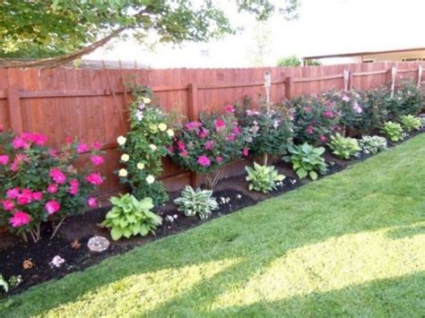 Best Front Yard Flower Beds Ideas For Shady Yards 65 | Fence landscaping, Landscaping along ...