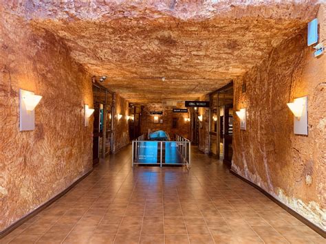 8 Underground Hotels In Coober Pedy, Australia - Updated 2023 | Trip101