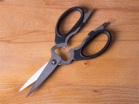 Why You Should Own a Pair of Good Kitchen Shears