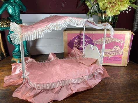 Barbie Midge Mattel Canada Suzy Goose Canopy Bed Four Canada ...