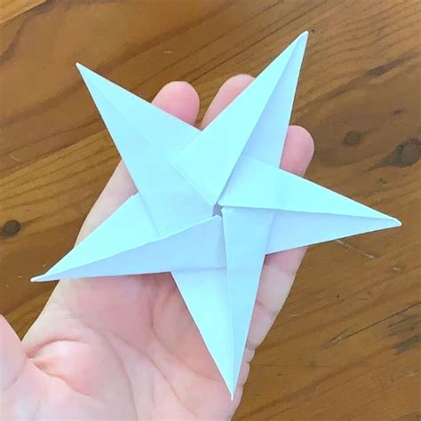 Origami Star: The Easy Way To Create One - Chaotically Yours - Oanhthai