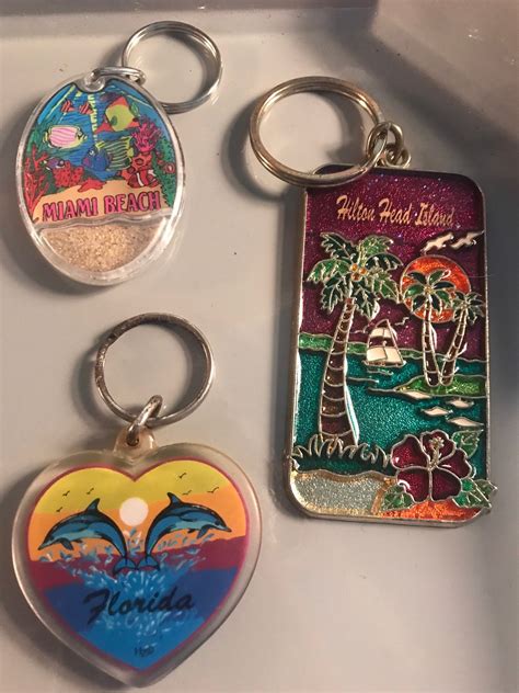 Vintage Plastic Souvenir Keychain. Jamaica Key Ring. Bahamas | Etsy