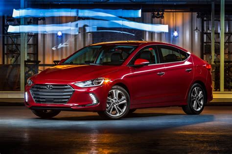 2017 Hyundai Elantra unveiled, on sale in Australia Q1 2016 | PerformanceDrive