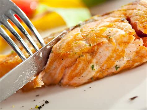 Easy Baked Fish Recipe and Nutrition - Eat This Much