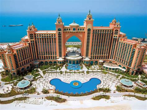 The Famous Palm Jumeirah, Pride Of Dubai | Travel Plan Dubai