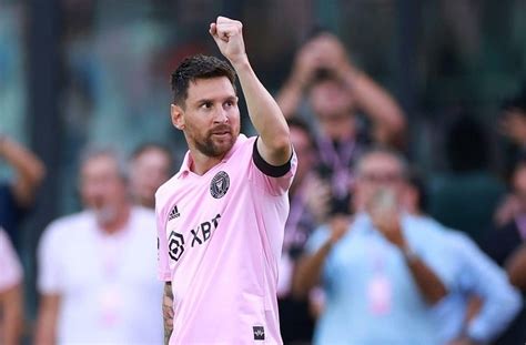 Lionel Messi two goals, one assist for Inter Miami in 4-0 win vs. Atlanta United | Mundo Albiceleste