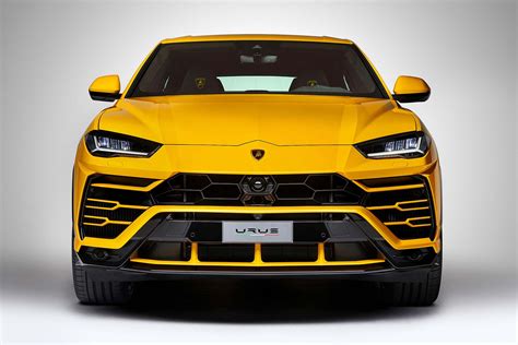 £157,800 Lamborghini Urus super-SUV revealed | Motoring Research