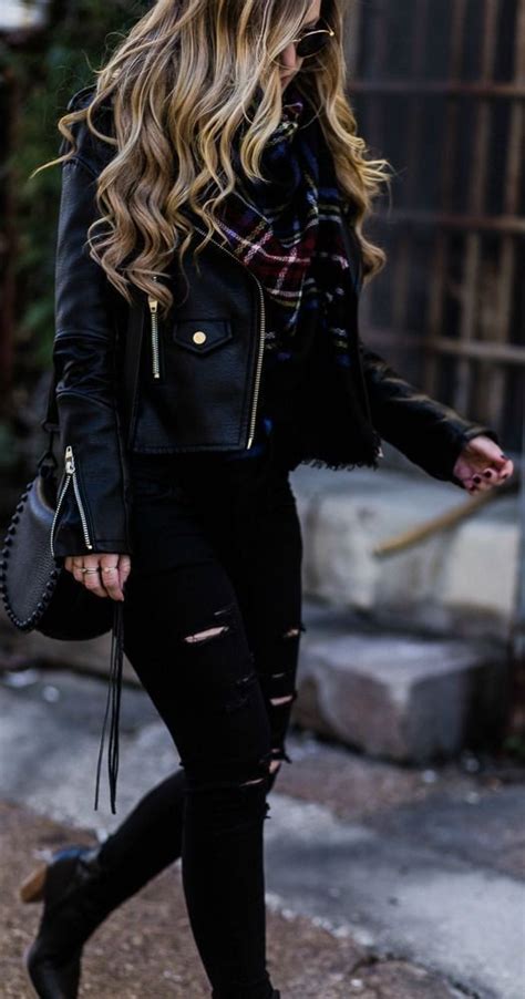 Cute all black winter outfits | Black On Black Outfit Ideas | Black Outfit, black outfits ...