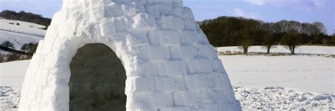 Let's Build Some Snow Forts! | Make: