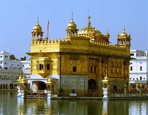 Golden Temple Historical Facts and Pictures | The History Hub