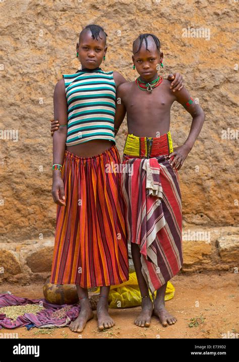 Hamer Tribe Girls, Dimeka, Omo Valley, Ethiopia Stock Photo, Royalty Free Image: 73217342 - Alamy