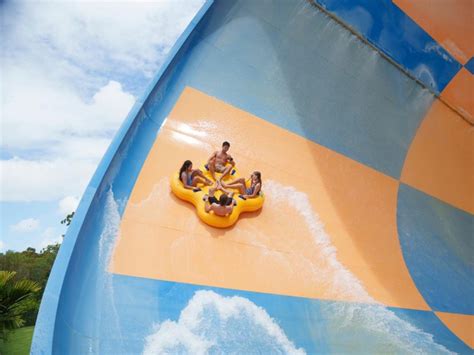 Insider Tips To The Gold Coast Theme Parks - Australian Traveller