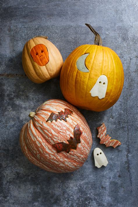 50+ pumpkin decorating ideas for Halloween and fall festivities