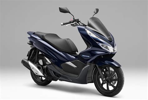 Honda PCX Electric and PCX Hybrid Unveiled - BikesRepublic.com