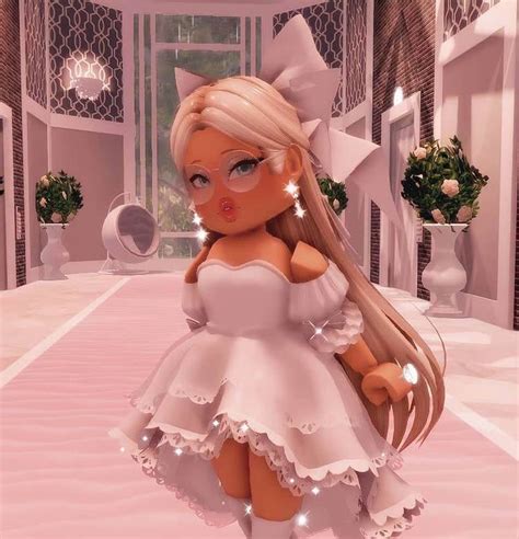 15 Girly Roblox Royale High Outfits - Mom's Got the Stuff | Pakaian lucu