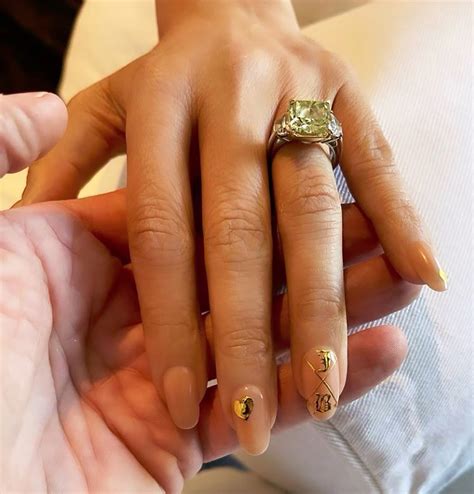 Jennifer Lopez reveals Ben Affleck engraved engagement ring