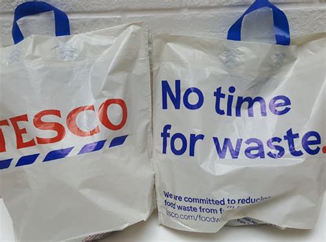 Conservation charity cautiously backs Tesco scrapping 5p bags | News | The Grocer