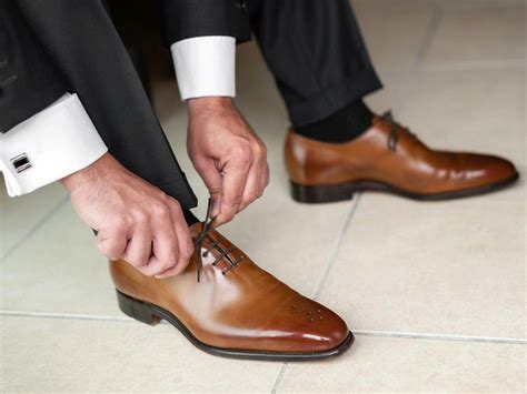 How to Wear Black Pants and Brown Shoes - Suits Expert