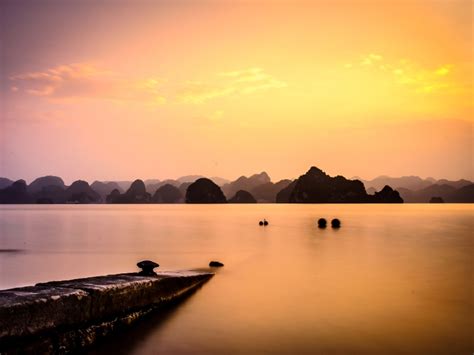 Witness the Enchanting Halong Bay Sunset: Nature's Spectacular Display