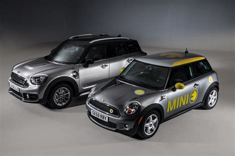 The 2017 MINI Cooper S E Countryman ALL4 plug-in hybrid