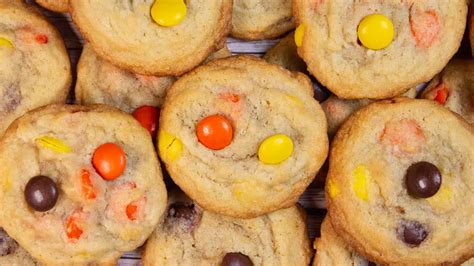 Easy Reese's Pieces Cookies For Any Occasion