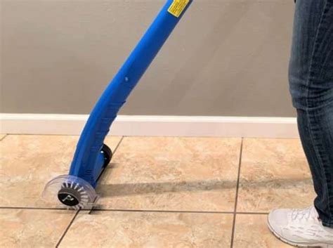 The Electric Grout Cleaning Machine: Clean your grout without being on ...