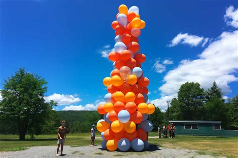 Fun activities: Balloon Tower Bonanza - CampOrganizer