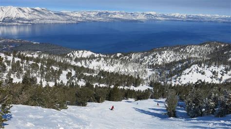 6 Best Ski Resorts in Lake Tahoe, 2023/24