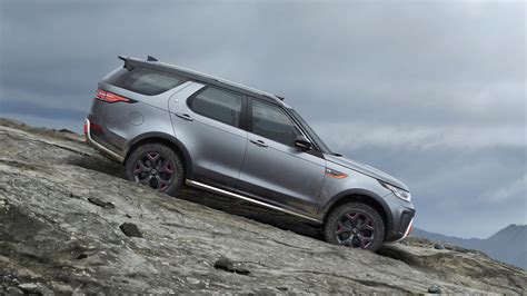 2018 Land Rover Discovery SVX Is a Supercharged V8-powered Off-Road Warrior - autoevolution