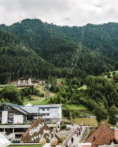 A Guide to Hiking Seceda, Dolomites | taverna travels