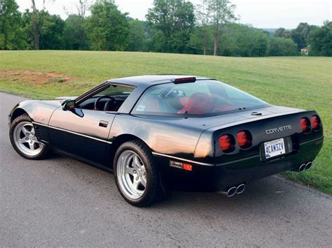 1995 Chevrolet Corvette - Information and photos - MOMENTcar