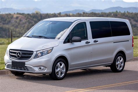 2016 Mercedes-Benz Metris Minivan Pricing - For Sale | Edmunds