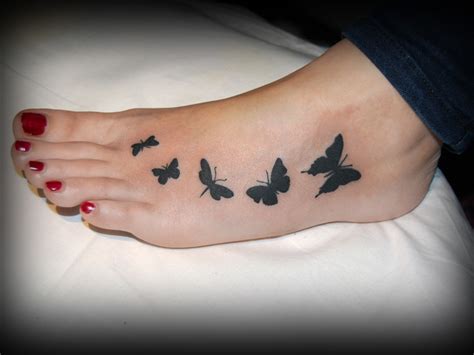 25 Cute Butterfly Foot Tattoo Design Ideas For Girls | EntertainmentMesh