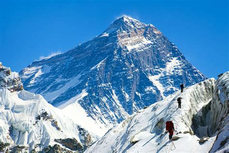 Mount Everest's height has increased by almost a meter - Lonely Planet