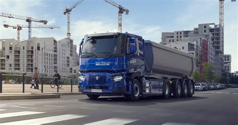 Renault Trucks unveils the design of its electric T and C models