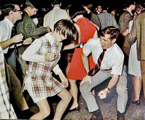 Dance Moves 60s ~ School 1970s Dance Dancing Teenagers 70s 1960s Candid Photographs Capture ...