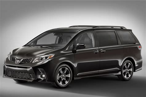 2018 Toyota Sienna Receives a Fresh Look | Automobile Magazine