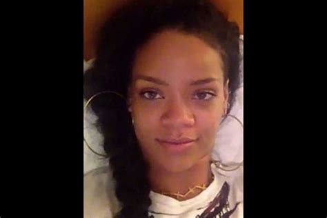 10 Times Rihanna No Makeup Photos Made Us Appreciate Our Natural Self