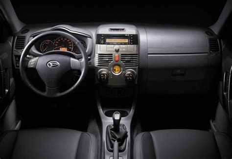 Daihatsu Terios 1.5 4WD Interior